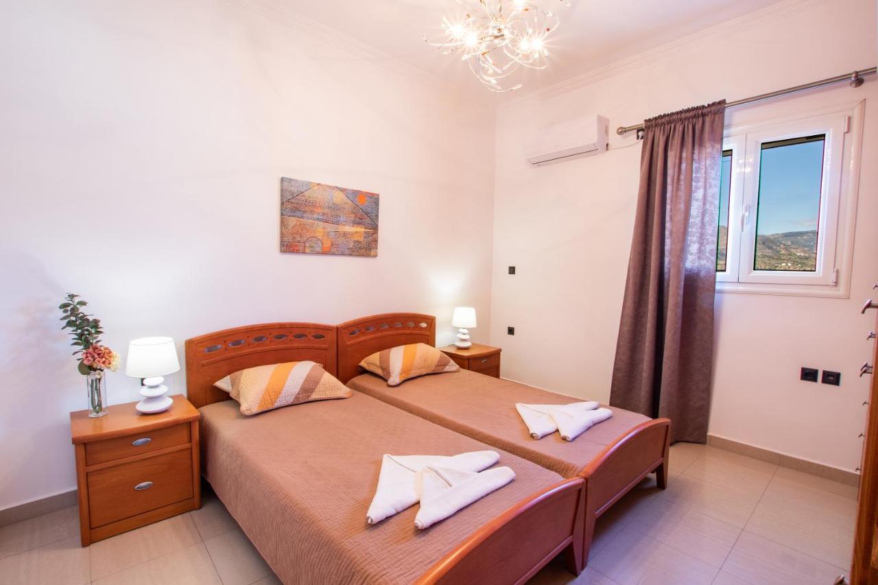 Divine Apartment Karpathos Town  Exterior photo